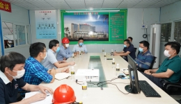 市政府副市长吴波到市人民医院调研住院大楼项目复工复产