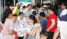 中国消除丙肝公益项目——天下再无丙肝儋州站活动在儋州市人民医院进行