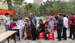 儋州市人民医院联合开展“弘扬雷锋精神”志愿服务活动