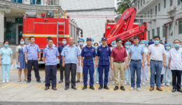 消防应急演练，安全你我他，市人民医院联合消防救援支队开展消防应急演练